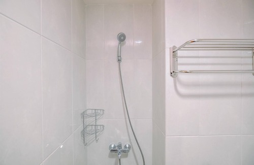 Pondokcina Apartment | Cozy Stay and Tidy Studio at Evenciio Margonda Apartment