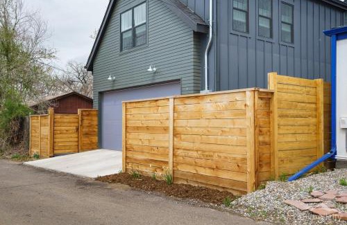Clayton House | Cozy Studio By Schafer Park W Patio