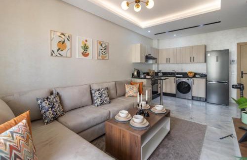 Ain Harrouda Apartment | Cozy studio with great pool views