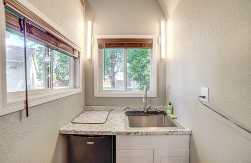 Meridian Apartment | Cozy Tiny Home: 1 Mi to The Village at Meridian