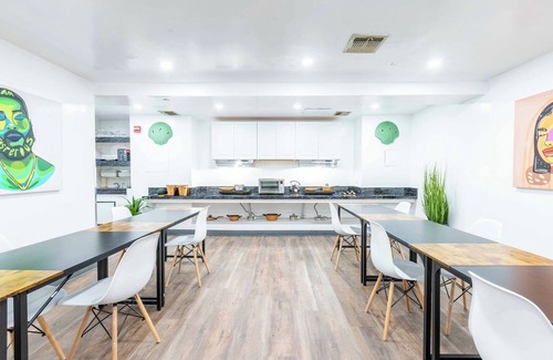 Central New York City Apartment | Cozy Two-Bedroom at The Historic Mansfield Residence