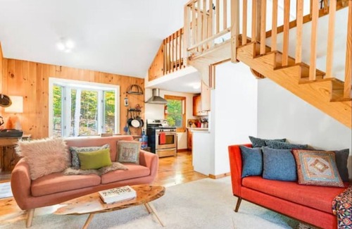 Newfane House | Craftsman woodland Cabin. Privacy meets Luxury.