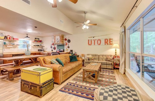 Riverside Cabin | Creekside Cabin 38- CLOSED TEMPORARILY FOR FLOOR REPAIRS- So sorry!