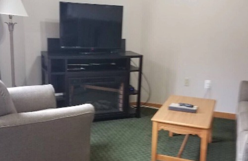 Basye Resort | Creekside Village - Spacious 2 Bedroom W/Full Kitchen