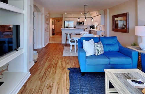 Litchfield by the Sea Condo | Crescent D1E at Sandpiper Run - Large Pool, private stairs