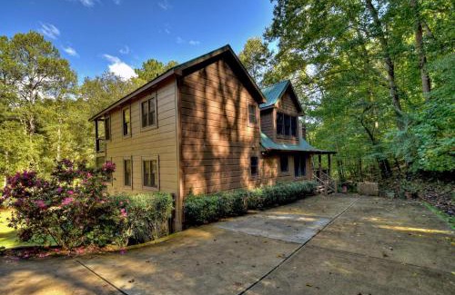 Ellijay House | Crescent Moon on the River