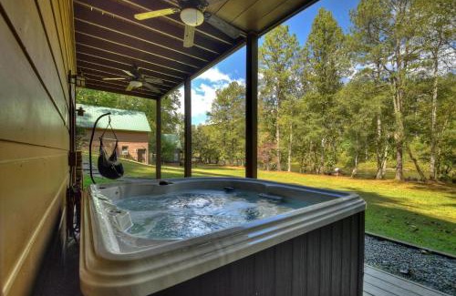 Ellijay House | Crescent Moon on the River