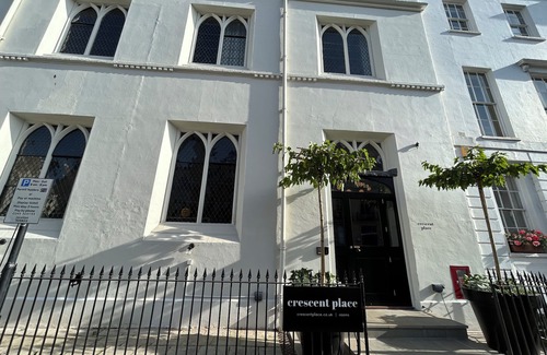 Cheltenham Apartment | Crescent Place by Mansley