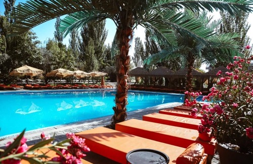 Yerevan Apartment | Cross Apartments and Tours