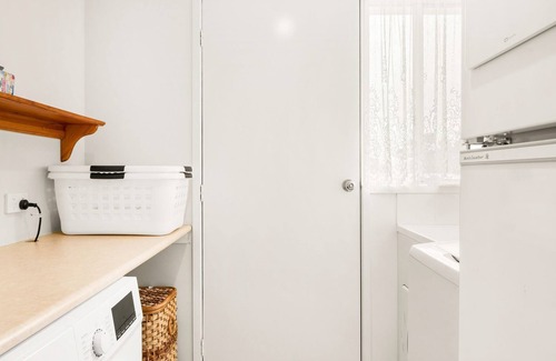 Wimbledon Heights House | Cross Rhodes in Wimbledon Heights