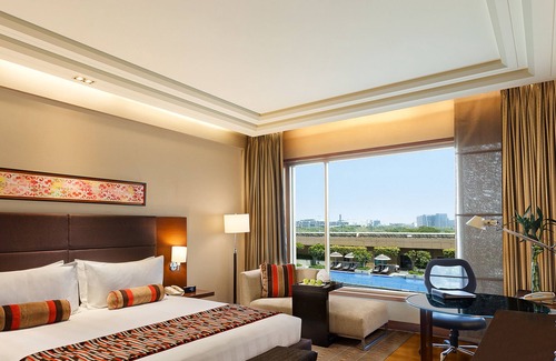 Sector 29 Hotel | Crowne Plaza Hotel Gurgaon by IHG