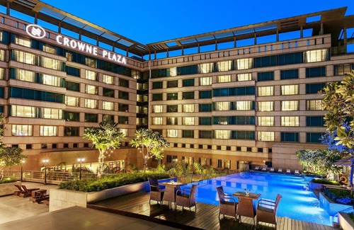Sector 29 Hotel | Crowne Plaza Hotel Gurgaon by IHG