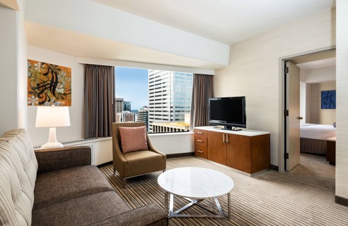 Downtown Seattle Hotel | Crowne Plaza Seattle - Downtown by IHG