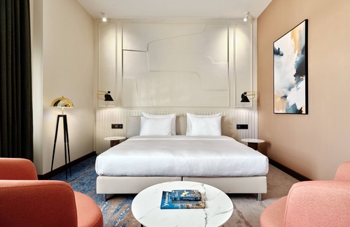 Tashkent Hotel | Crowne Plaza Tashkent by IHG