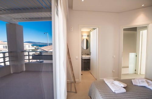 Nikiana Hotel | Crystal Waters