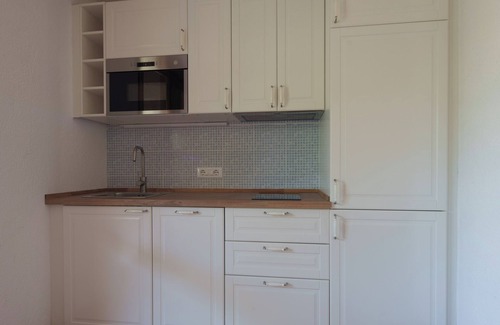 Cugnana Verde Apartment | Cugnana Nest - One Bedroom Apartment, Sleeps 4