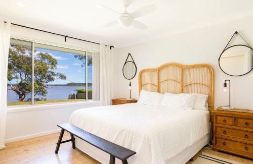 Culburra Beach House | Curleys Outlook I Pet Friendly Waterfront