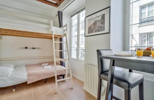 Quartier de la Porte-Saint-Denis Apartment | Cute Mezzanine Studio in the Heart of Paris (2M)