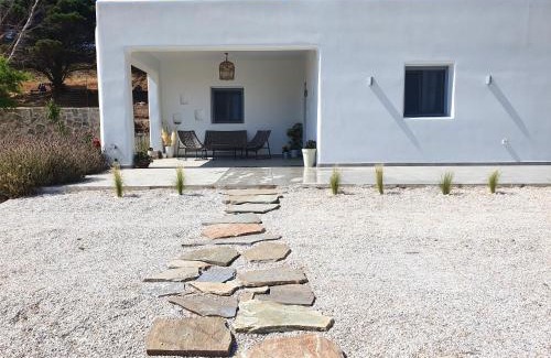 Naxos Town House | Cycladic Home on the hill with beautiful views!