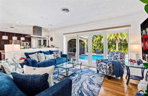 Imperial Point House | Cypress Cove - HTD pool near Lauderdale By The Sea