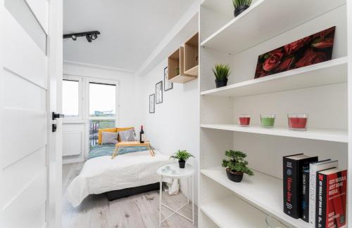 Krowodrza Apartment | Czarnowiejska Mini Studio with loggia