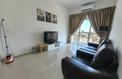 Kampung Lubok Peringgi Apartment | D Aman Infinity Pool and AS Tower View Homestay 02