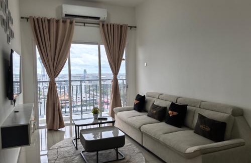 Kampung Lubok Peringgi Apartment | D Aman Infinity Pool and AS Tower View Homestay 03