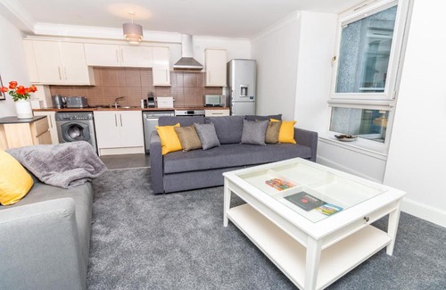 Dundee Apartment | D'City Apartment, up to 5 guests