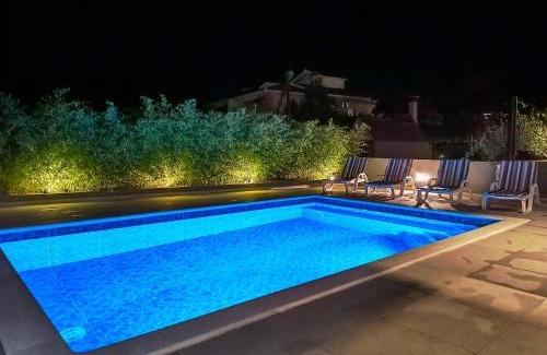Vinisce Villa | d'House Vinišće