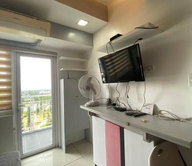 Tagaytay Apartment | D Luckycharm staycation