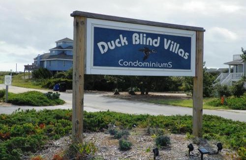 Duck House | D134B- Vacay Vibes