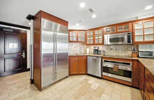 Wailua Condo | D401 - Top Floor Mountain Views, Sleeps 6, AC, Pool, Water Slide & Great Value!