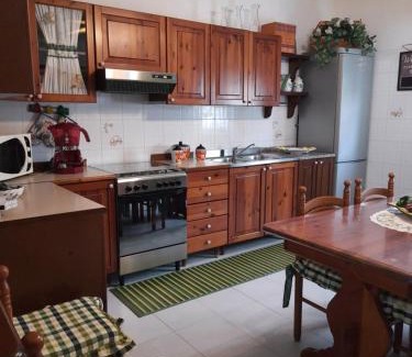 Domusnovas Apartment | Da Anna e Miah