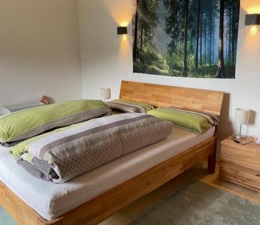 Farchant Apartment | Dachgeschosswohnung mit traumhaftem Zugspitzblick bei Garmisch