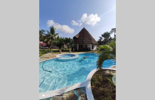Diani Beach House | Dadida‘s Pool Cottage
