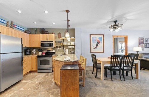 River Run Apartment | Dakota Lodge #8477 by Summit County Mountain Retreats