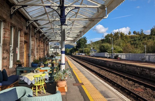 Stronmilchan House | Dalmally Railway Station, Loch Awe