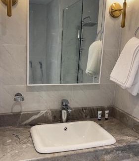 Ash Shati Apartment | Damac Al Jawharah Tower Apartments