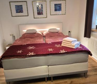 Waengle Apartment | Dana
