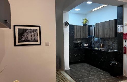 Cospicua House | Dar Barbara - Duplex 1 Double Bed Maltese style House