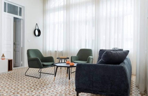 Mar Mikhael Apartment | Dar Rmeil, Arcs & Tiles Power 24/24