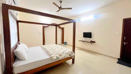 Malpe Bed & Breakfast | Dariya Sea Front - Beach facing