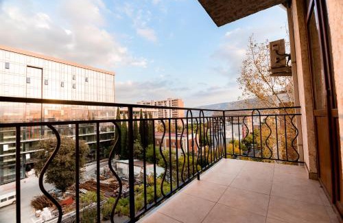 Tbilisi Apartment | Dat Exx Apartments