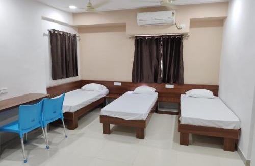 Pune Hotel | DatsunG Studios