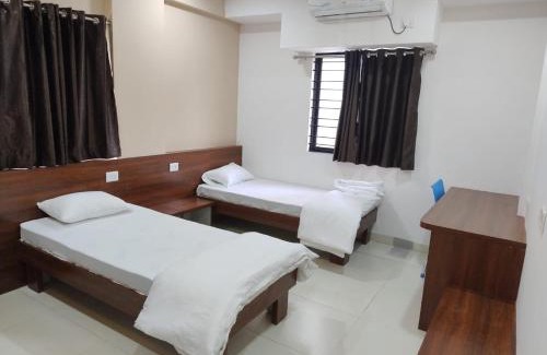 Pune Hotel | DatsunG Studios