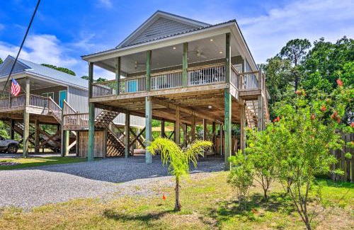 Dauphin Island Apartment | Dauphin Island Retreat 2 Blocks to Beach!