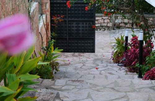 Sarande House | Davide Rooms