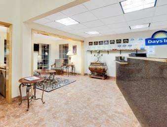 Pauls Valley Hotel | Days Inn by Wyndham Pauls Valley