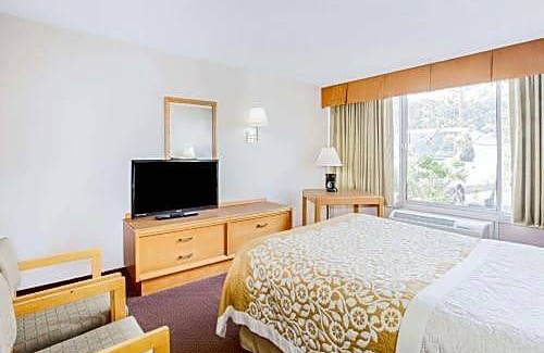 Cambridge Hotel | Days Inn by Wyndham Cambridge