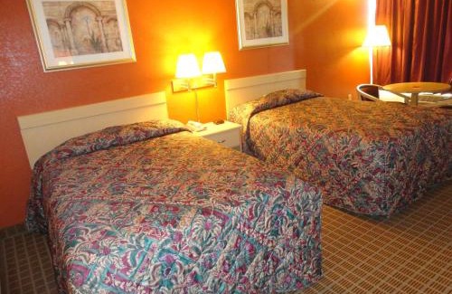Harrisonburg Hotel | Days Inn by Wyndham Harrisonburg